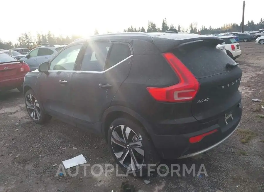 VOLVO XC40 2023 vin YV4L12UA7P2055940 from auto auction Iaai