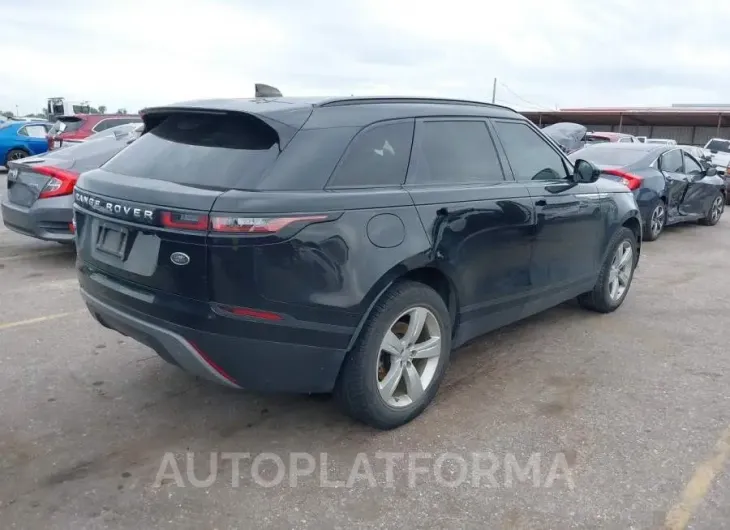 LAND ROVER RANGE ROVER VELAR 2019 vin SALYB2EX5KA220240 from auto auction Iaai