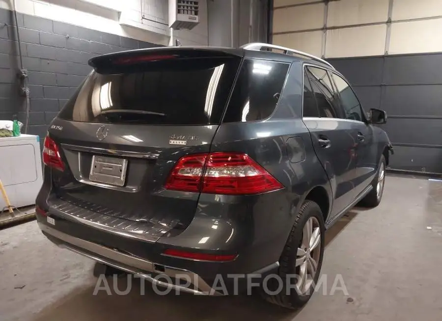 MERCEDES-BENZ ML 350 2015 vin 4JGDA5HB7FA530272 from auto auction Iaai