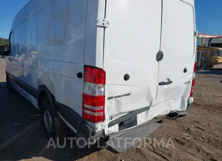 MERCEDES-BENZ SPRINTER 2500 2018 vin WD3PE8CDXJP585962 from auto auction Iaai