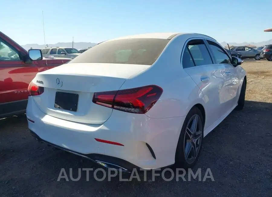 MERCEDES-BENZ A 220 2019 vin WDD3G4EB5KW031471 from auto auction Iaai