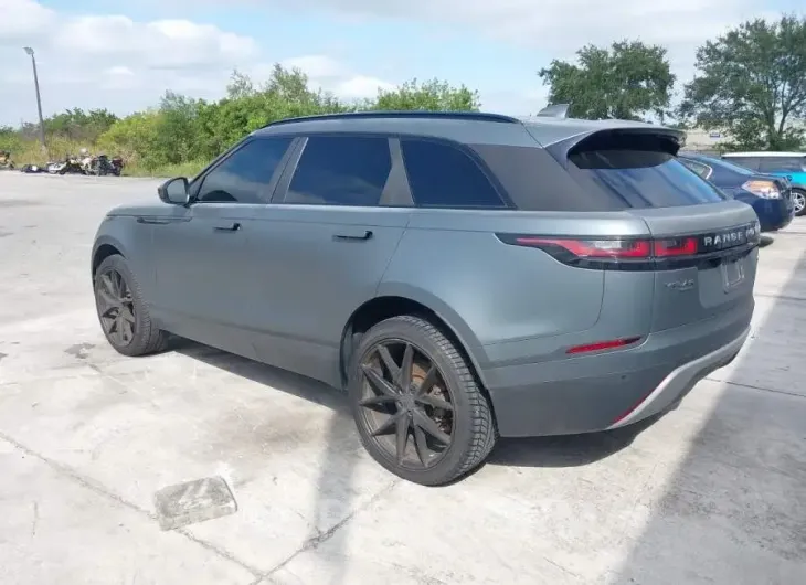 LAND ROVER RANGE ROVER VELAR 2018 vin SALYB2RX0JA711355 from auto auction Iaai