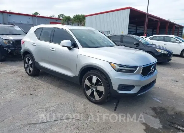 VOLVO XC40 2019 vin YV4162UK4K2146612 from auto auction Iaai