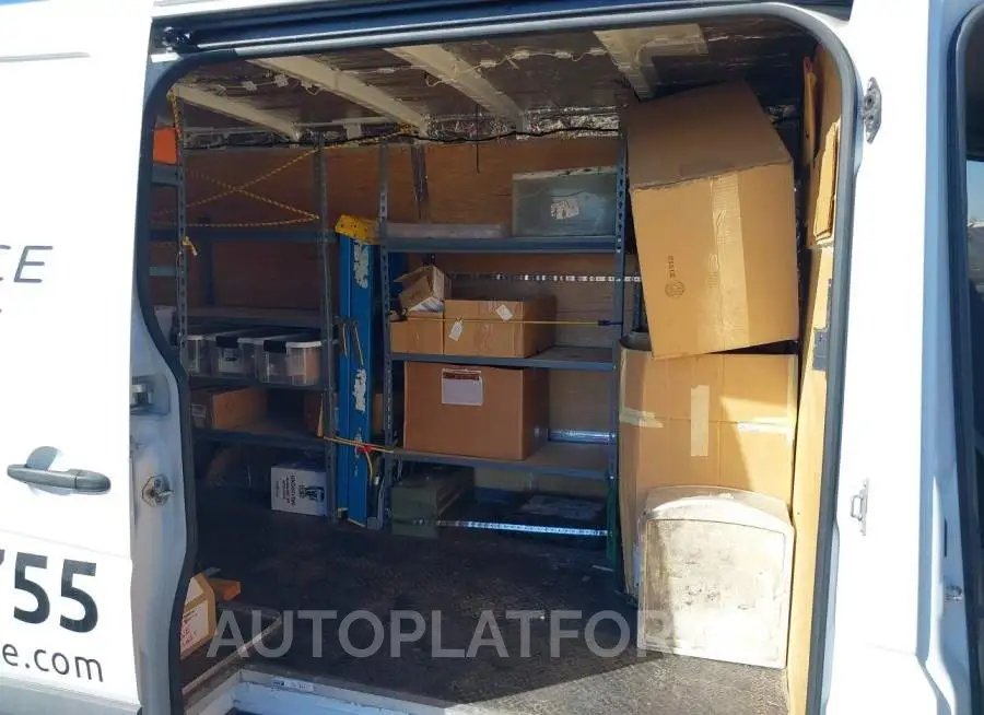 MERCEDES-BENZ SPRINTER 2500 2017 vin WD3PE7CD3HP500822 from auto auction Iaai