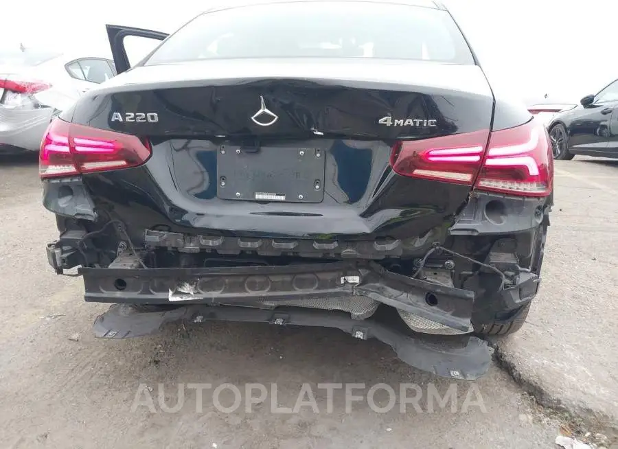 MERCEDES-BENZ A 220 2019 vin WDD3G4FB8KW020009 from auto auction Iaai