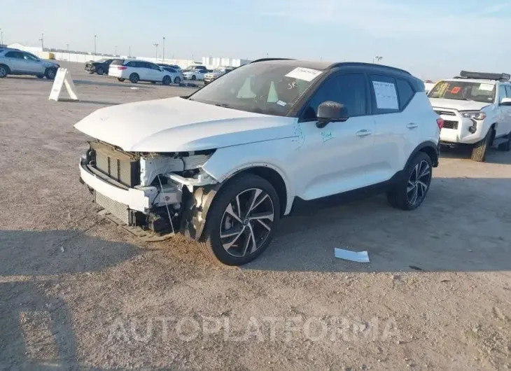 VOLVO XC40 2021 vin YV4162UM5M2414443 from auto auction Iaai