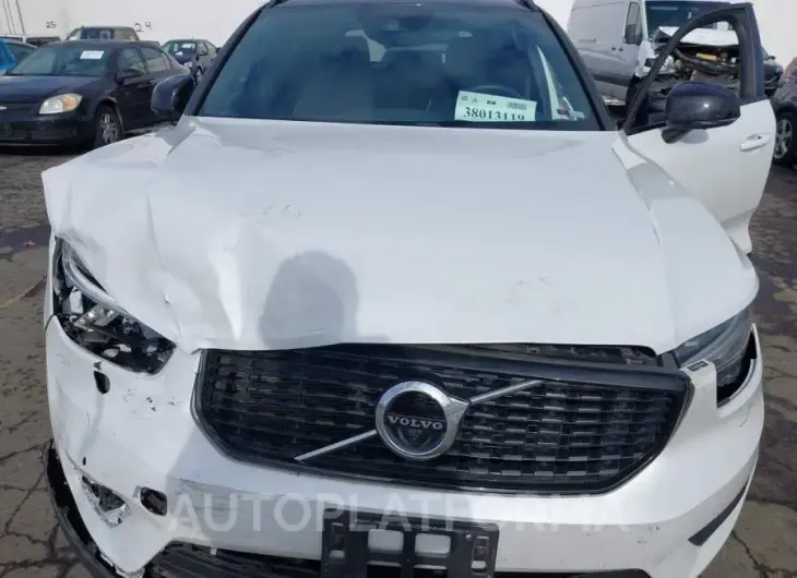 VOLVO XC40 2021 vin YV4AC2HM4M2481151 from auto auction Iaai