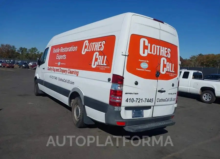 MERCEDES-BENZ SPRINTER 2500 2015 vin WD3PE8CC8FP154180 from auto auction Iaai