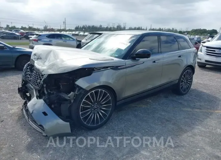 LAND ROVER RANGE ROVER VELAR 2018 vin SALYM2RV5JA715927 from auto auction Iaai