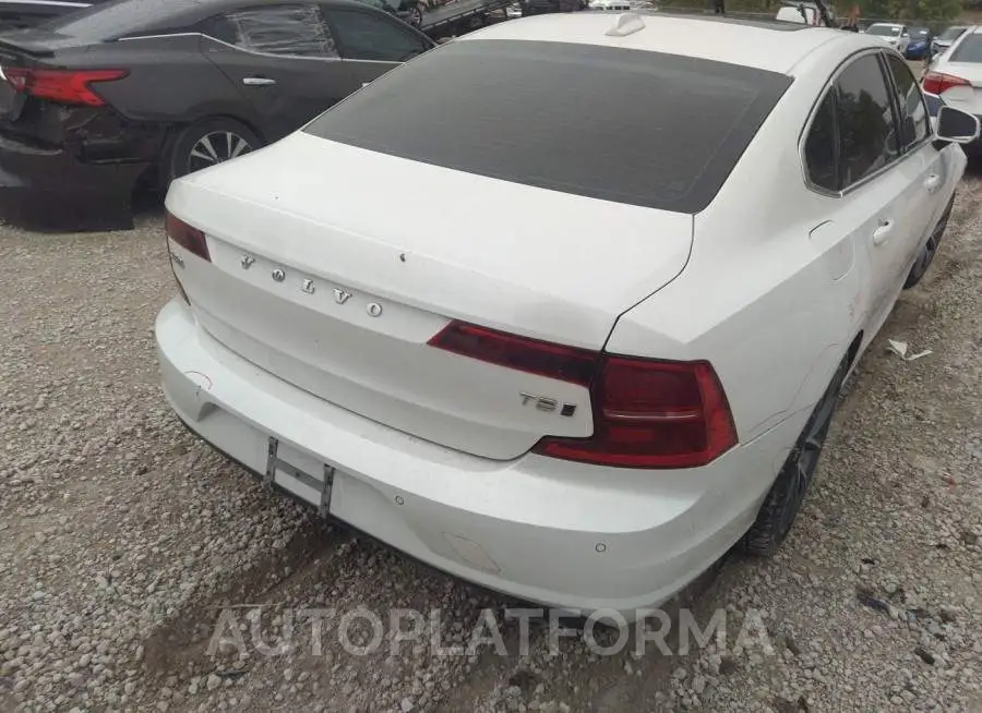 VOLVO S90 2018 vin LVY982MK9JP021244 from auto auction Iaai