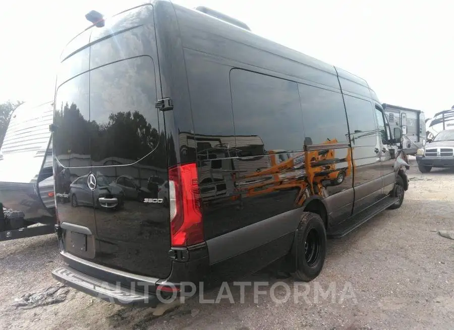 MERCEDES-BENZ SPRINTER 3500 2023 vin W1X5NDHY0PT119975 from auto auction Iaai