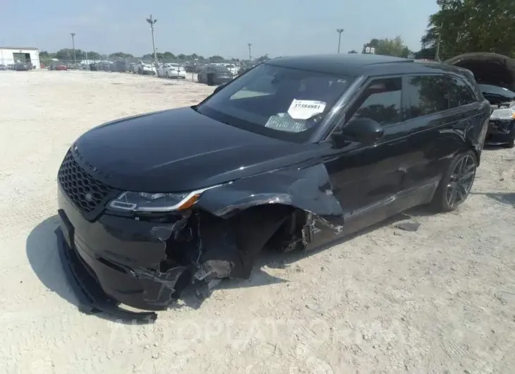 LAND ROVER RANGE ROVER VELAR 2018 vin SALYB2RX7JA757149 from auto auction Iaai