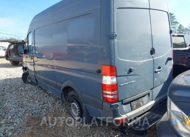 MERCEDES-BENZ SPRINTER 2500 2018 vin WD3PE7CD3JP643534 from auto auction Iaai