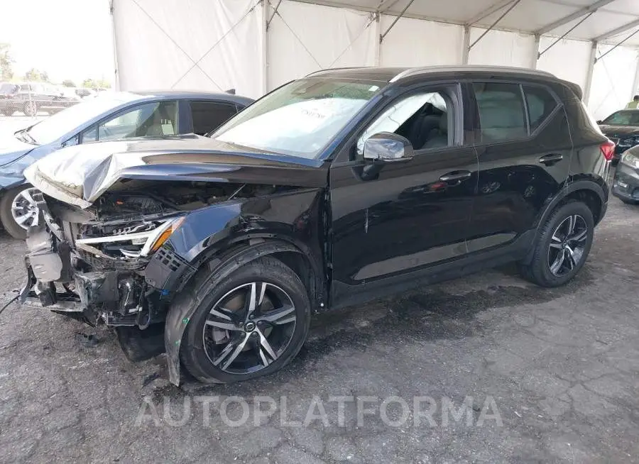 VOLVO XC40 2023 vin YV4L12UV9P2910351 from auto auction Iaai