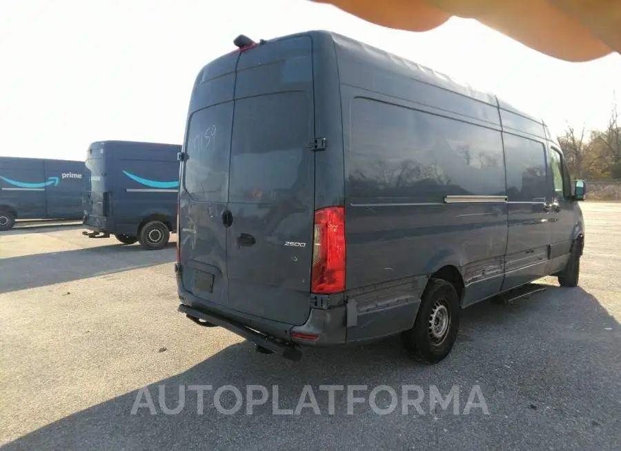 MERCEDES-BENZ SPRINTER 2500 2019 vin WD4PF1CD3KT007159 from auto auction Iaai