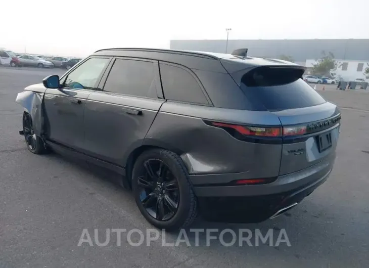 LAND ROVER RANGE ROVER VELAR 2019 vin SALYL2FV2KA215071 from auto auction Iaai