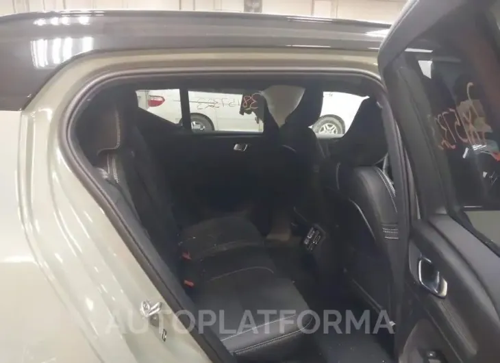 VOLVO XC40 RECHARGE PURE ELECTRIC 2022 vin YV4ED3UB9N2760217 from auto auction Iaai