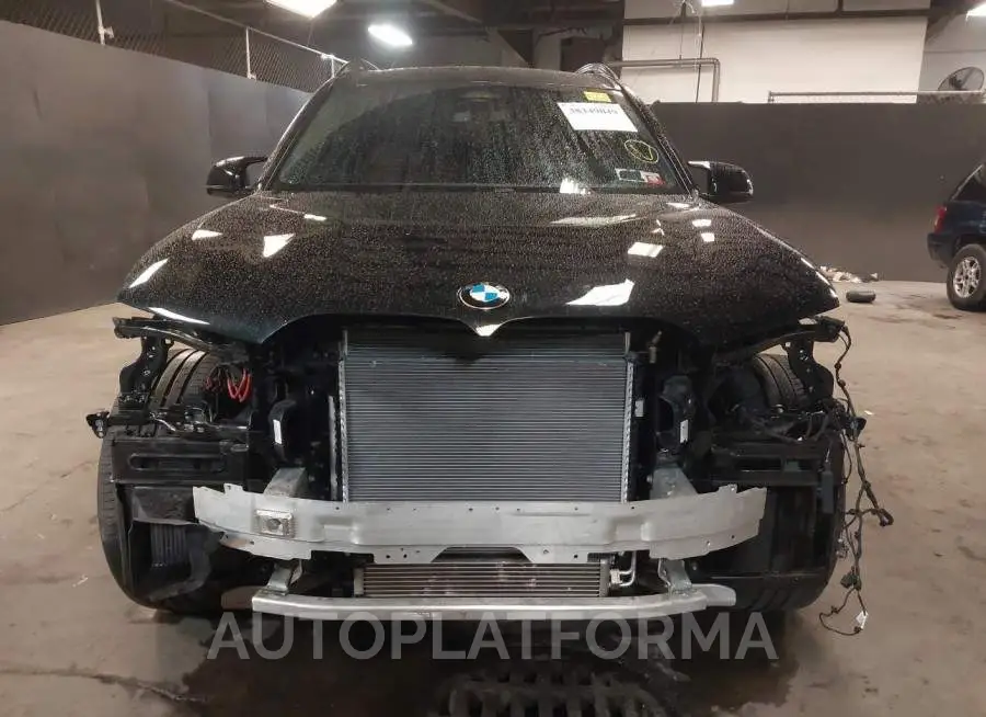 BMW X7 2023 vin 5UX33EM05P9R88697 from auto auction Iaai