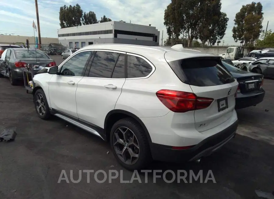 BMW X1 2018 vin WBXHU7C3XJ3H42899 from auto auction Iaai