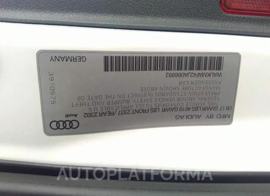 AUDI A4 2018 vin WAUKMAF42JA066992 from auto auction Iaai