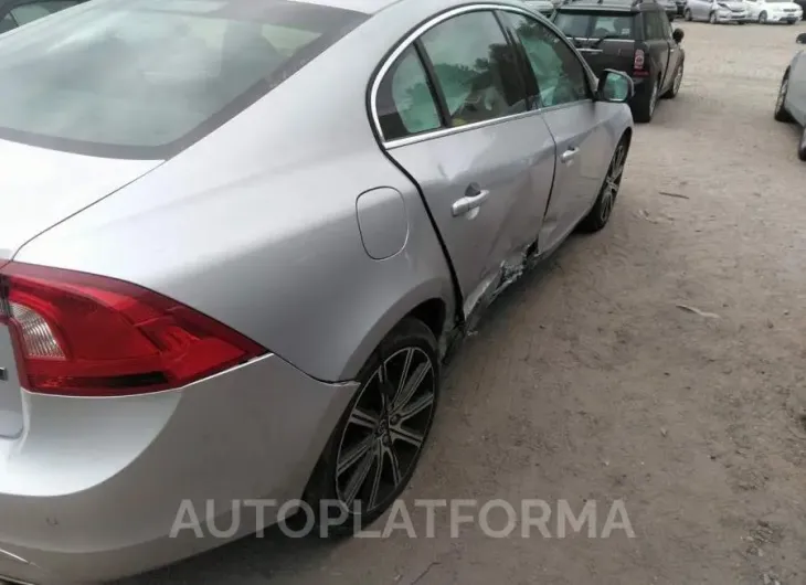 VOLVO S60 2017 vin LYV402TM8HB140839 from auto auction Iaai