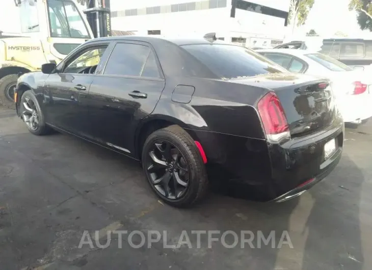 CHRYSLER 300 2021 vin 2C3CCAAGXMH516264 from auto auction Iaai