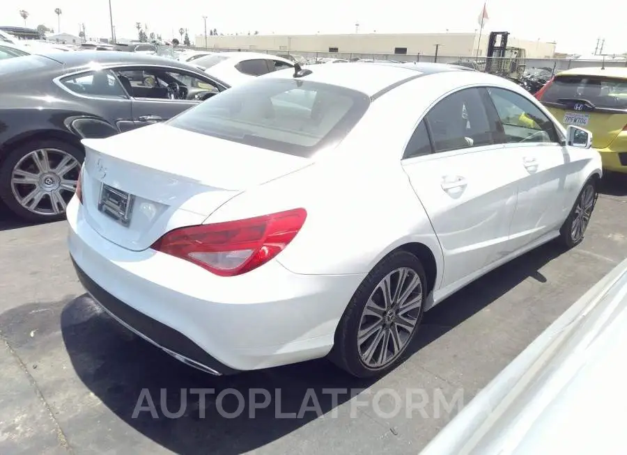 MERCEDES-BENZ CLA 2019 vin WDDSJ4EB6KN742762 from auto auction Iaai