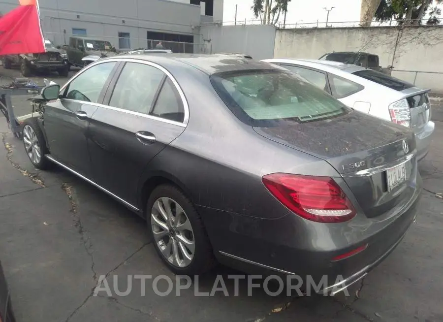 MERCEDES-BENZ E-CLASS 2018 vin WDDZF4JB1JA367570 from auto auction Iaai