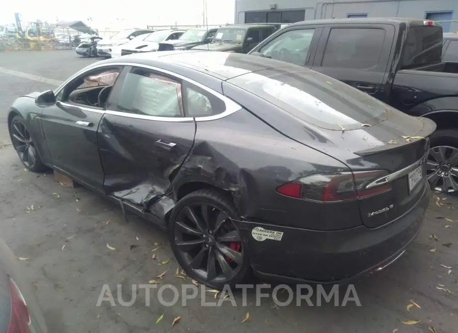 TESLA MODEL S 2015 vin 5YJSA1V40FF100357 from auto auction Iaai