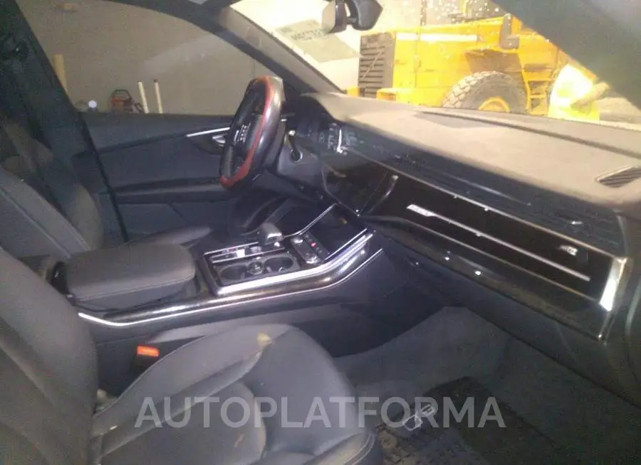 AUDI Q8 2019 vin WA1EVAF15KD020621 from auto auction Iaai