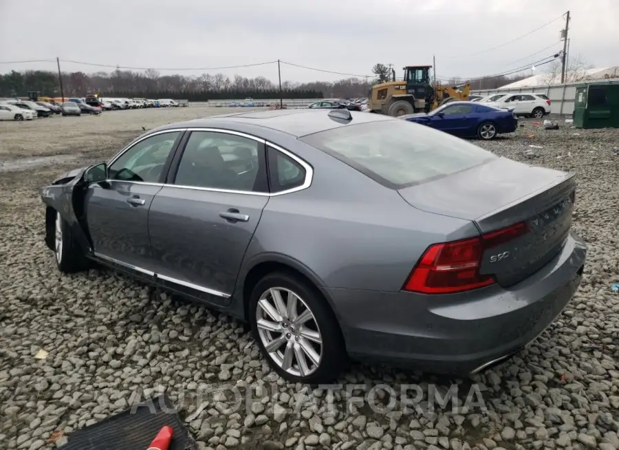 VOLVO S90 T8 INS 2018 vin LVYBC0AL5JP037409 from auto auction Copart