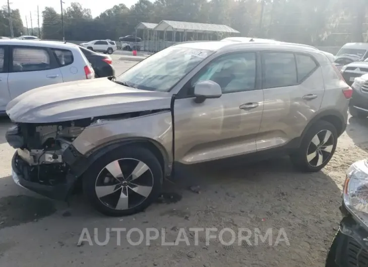 VOLVO XC40 T4 MO 2022 vin YV4AC2HK9N2739003 from auto auction Copart