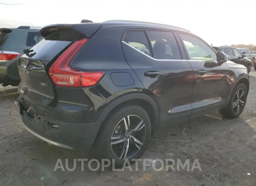 VOLVO XC40 PLUS 2023 vin YV4L12UE4P2941264 from auto auction Copart