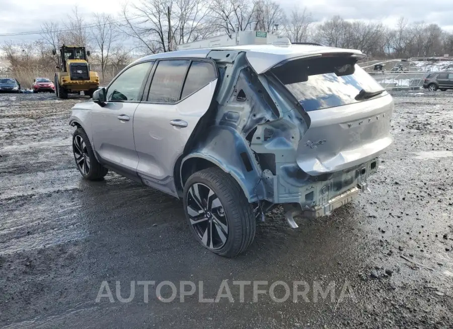 VOLVO XC40 PLUS 2023 vin YV4L12UW5P2083540 from auto auction Copart