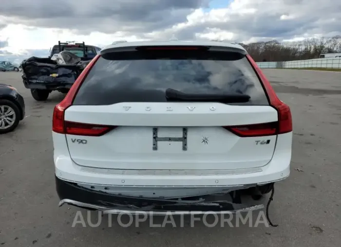 VOLVO V90 CROSS 2019 vin YV4A22NL3K1079199 from auto auction Copart