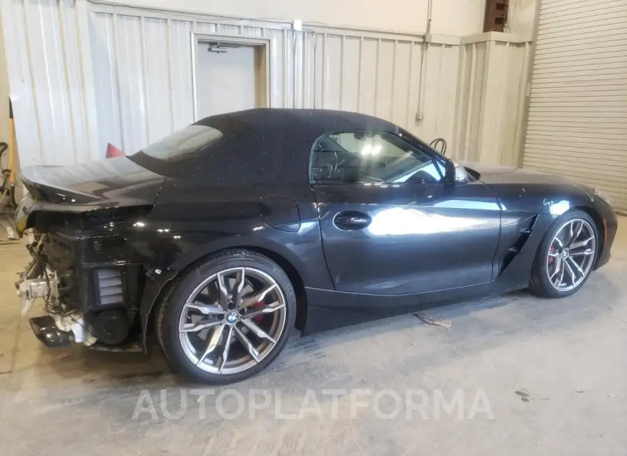 BMW Z4 M40I 2021 vin WBAHF9C02MWX15847 from auto auction Copart