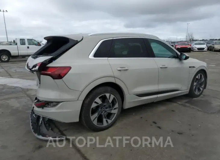 AUDI E-TRON PRE 2022 vin WA1AAAGE8NB005493 from auto auction Copart