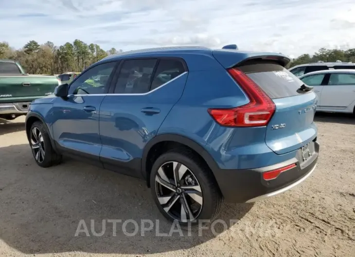 VOLVO XC40 PLUS 2023 vin YV4L12UN4P2103946 from auto auction Copart