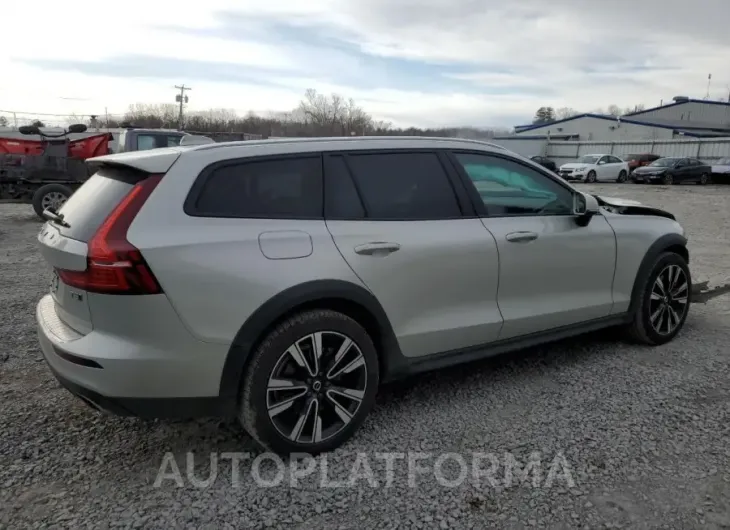 VOLVO V60 CROSS 2021 vin YV4102WK5M1068137 from auto auction Copart