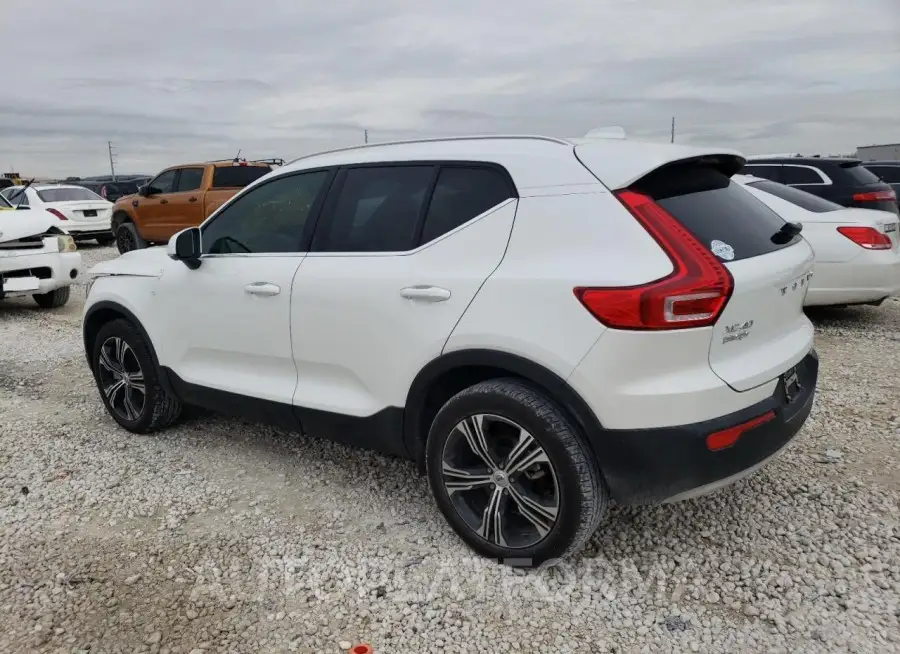 VOLVO XC40 T5 IN 2021 vin YV4162UL1M2592499 from auto auction Copart