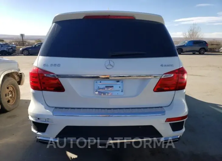 MERCEDES-BENZ GL 550 4MA 2015 vin 4JGDF7DE1FA517966 from auto auction Copart