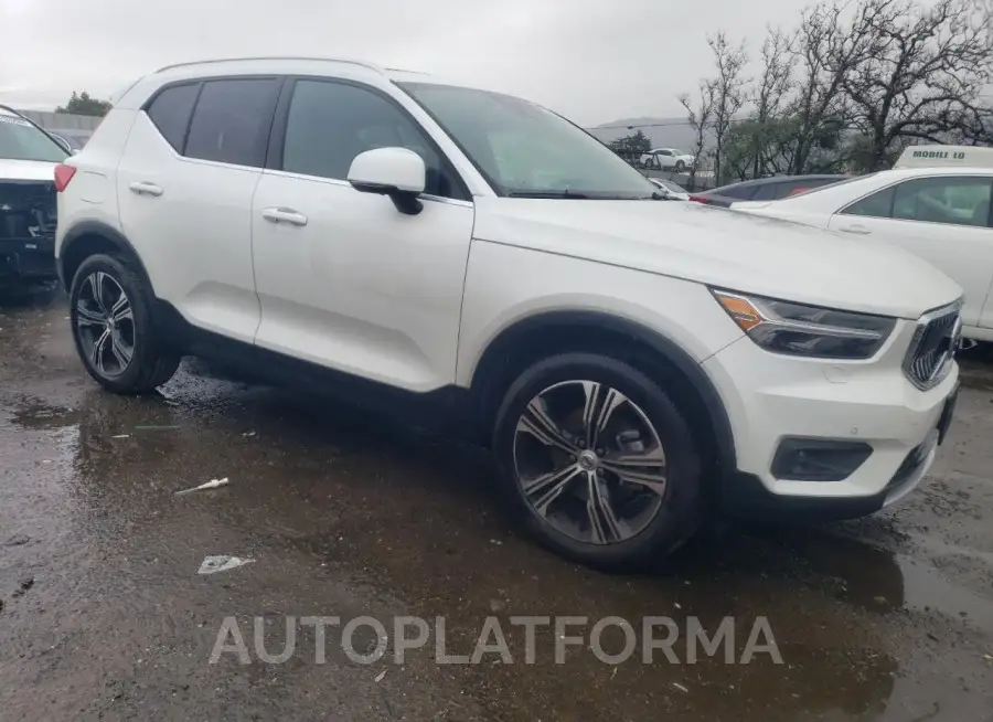 VOLVO XC40 T5 IN 2022 vin YV4162UL4N2789698 from auto auction Copart