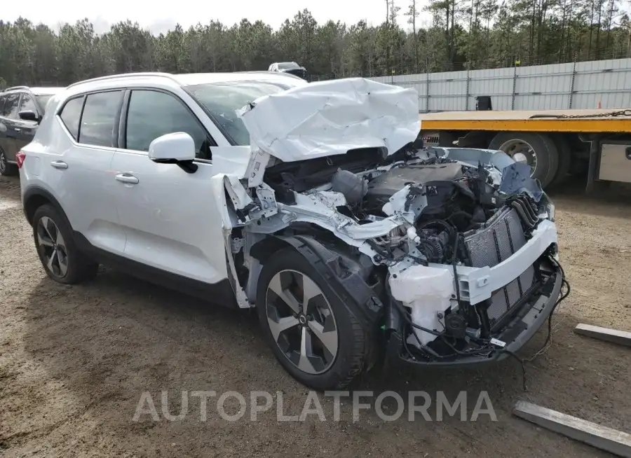 VOLVO XC40 PLUS 2023 vin YV4L12UN0P2051313 from auto auction Copart