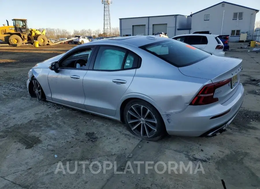 VOLVO S60 B5 MOM 2022 vin 7JRL12FZ6NG161626 from auto auction Copart