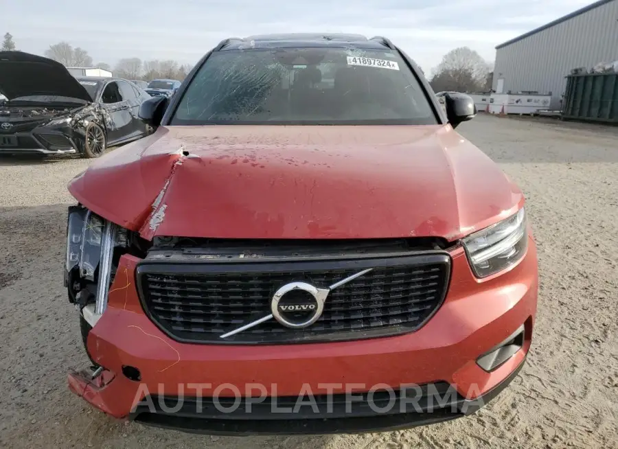 VOLVO XC40 T5 R- 2019 vin YV4162UM7K2118322 from auto auction Copart