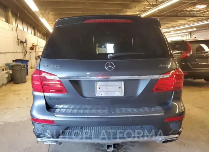 MERCEDES-BENZ GL 550 4MA 2015 vin 4JGDF7DE2FA443540 from auto auction Copart