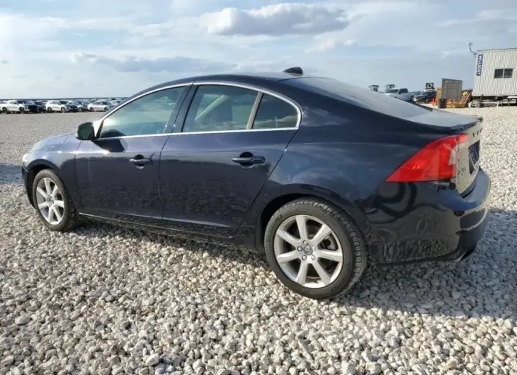 VOLVO S60 PREMIE 2016 vin YV126MFK5G2407716 from auto auction Copart