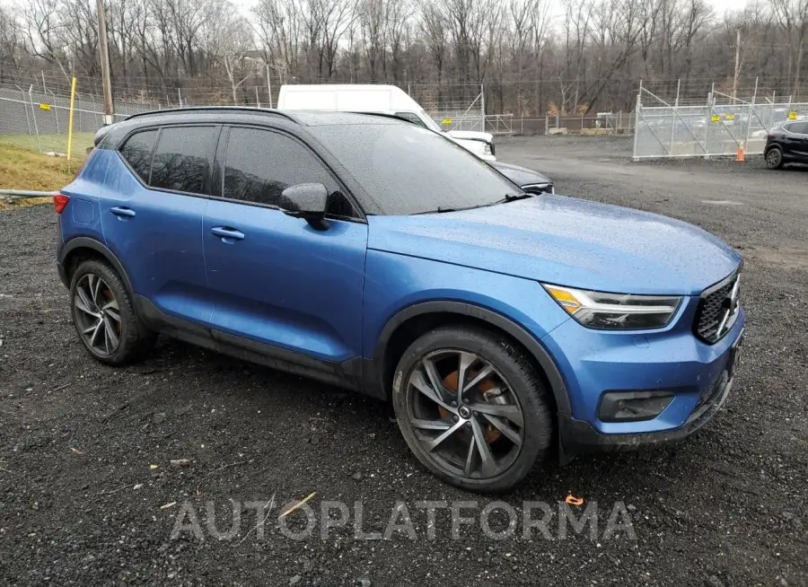 VOLVO XC40 T5 R- 2021 vin YV4162UM2M2493442 from auto auction Copart