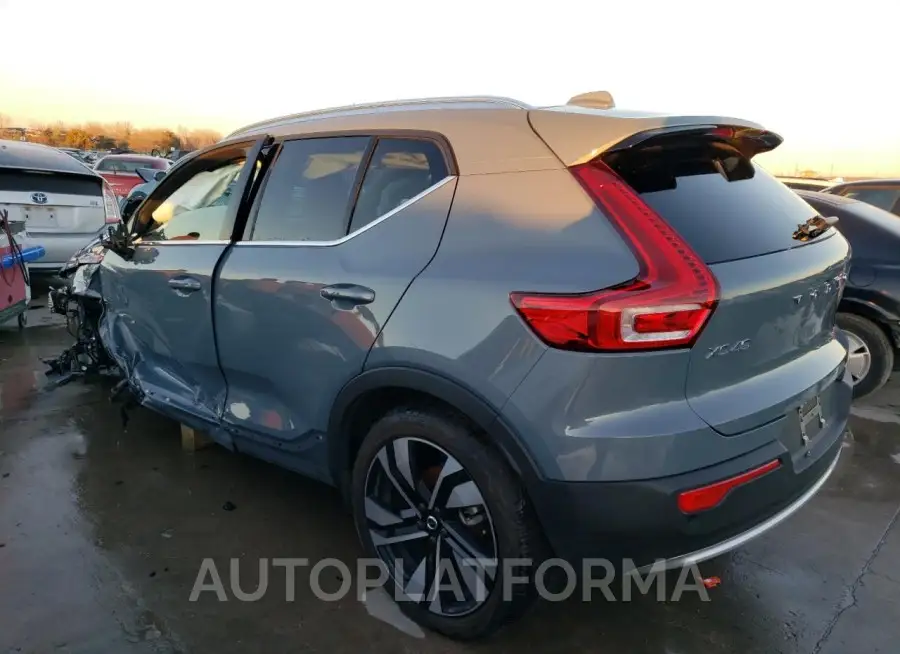 VOLVO XC40 ULTIM 2023 vin YV4L12UA2P2913038 from auto auction Copart