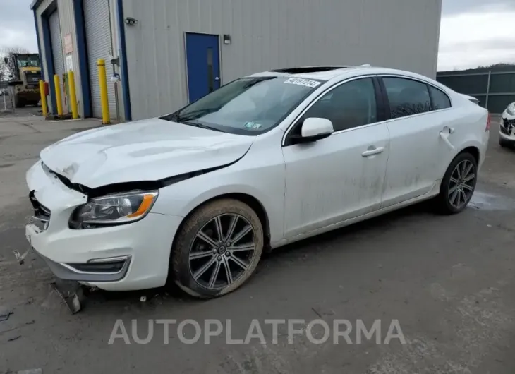 VOLVO S60 PREMIE 2017 vin LYV402TK2HB155903 from auto auction Copart